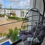 Villa House By The Lagoon - Piscina Privada