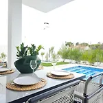 Villa House By The Lagoon - Piscina Privada *