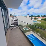 House By The Lagoon - Piscina Privada