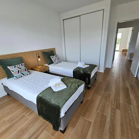 Willa House By The Lagoon - Piscina Privada Casal do Narcizo