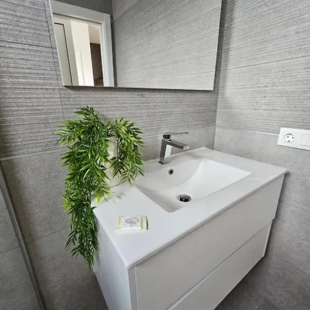 House By The Lagoon - Piscina Privada Willa Casal do Narcizo