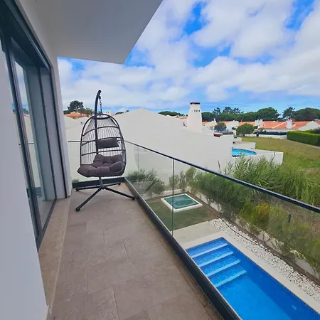 House By The Lagoon - Piscina Privada