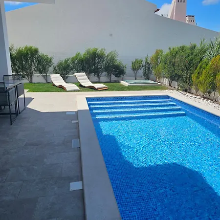 House By The Lagoon - Piscina Privada Willa *