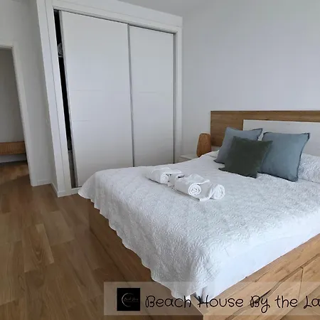 House By The Lagoon - Piscina Privada 别墅