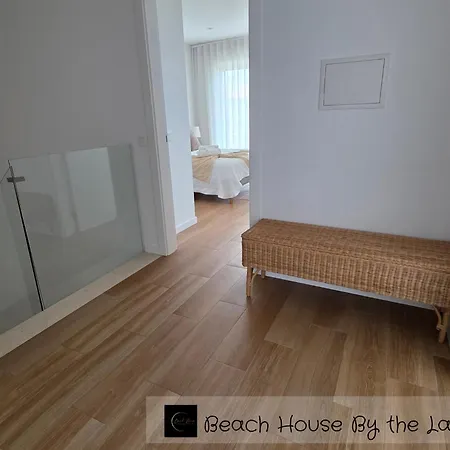 House By The Lagoon - Piscina Privada 别墅 *