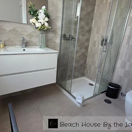 House By The Lagoon - Piscina Privada 别墅 Casal do Narcizo
