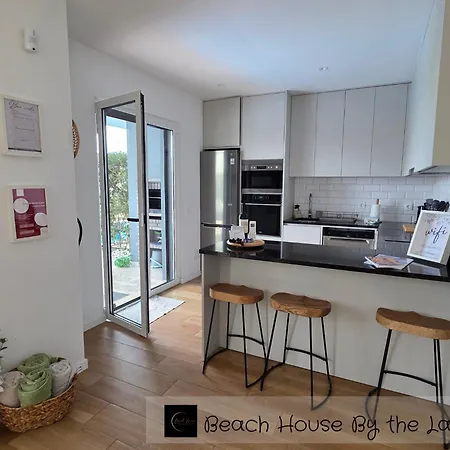 House By The Lagoon - Piscina Privada 别墅 *