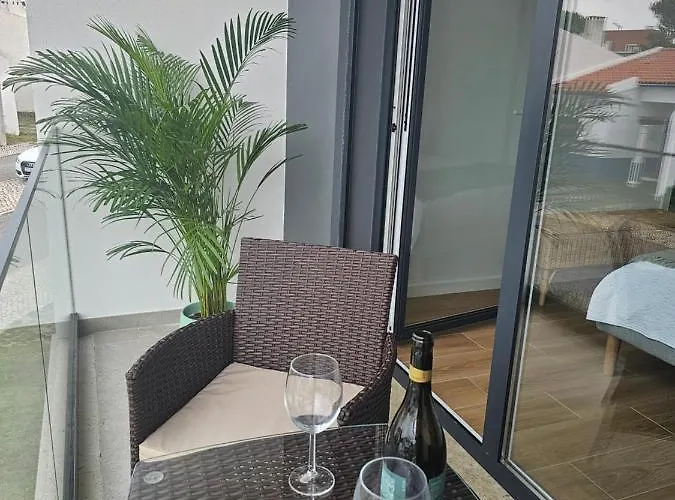 House By The Lagoon - Piscina Privada Casal do Narcizo